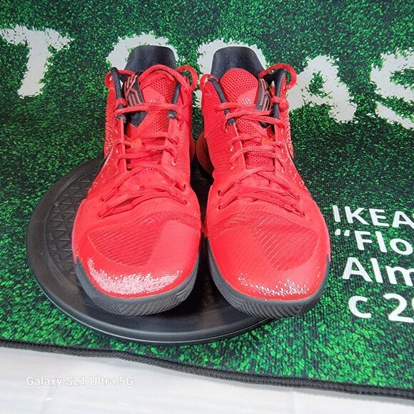 kyrie 3 three point contest